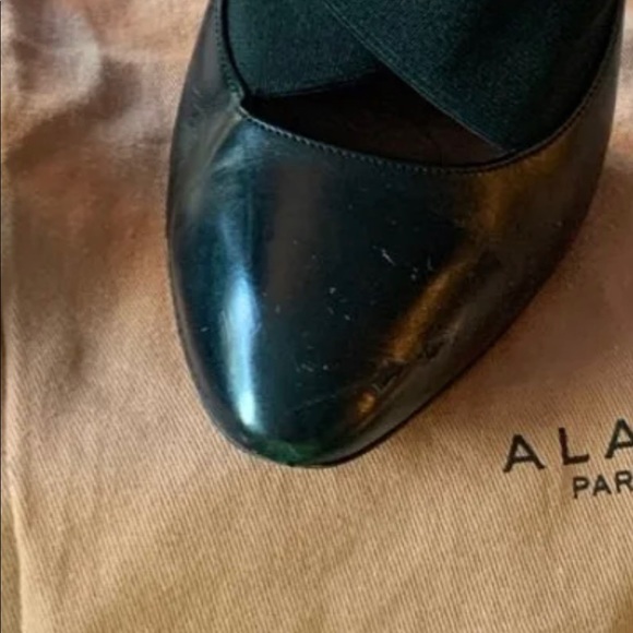 Heels - Picture 4 of 4